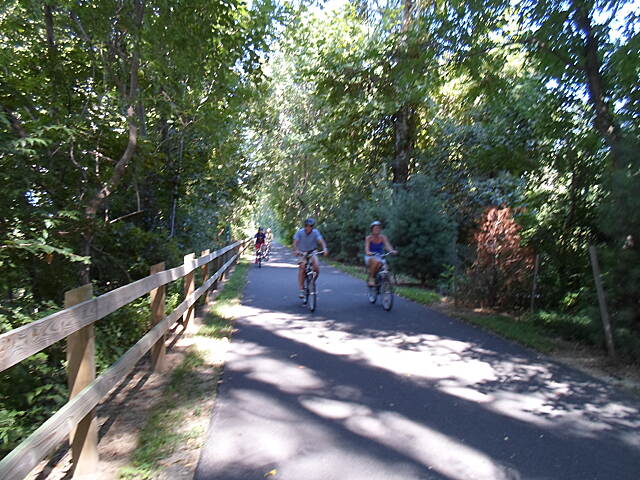Chester Valley Trail Photos TrailLink - Chester Valley Trail 118752 640