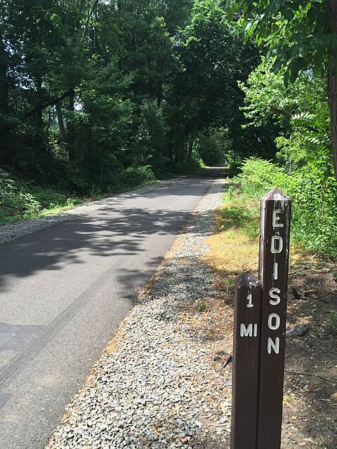 Middlesex Greenway Photos | TrailLink